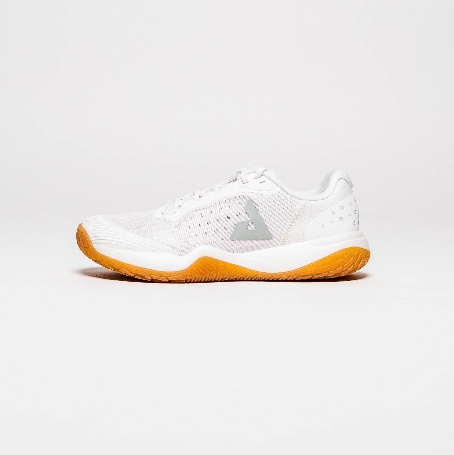 White background, side profile of the JOOLA Men's R4LLy pickleball shoe, white with gum sole.