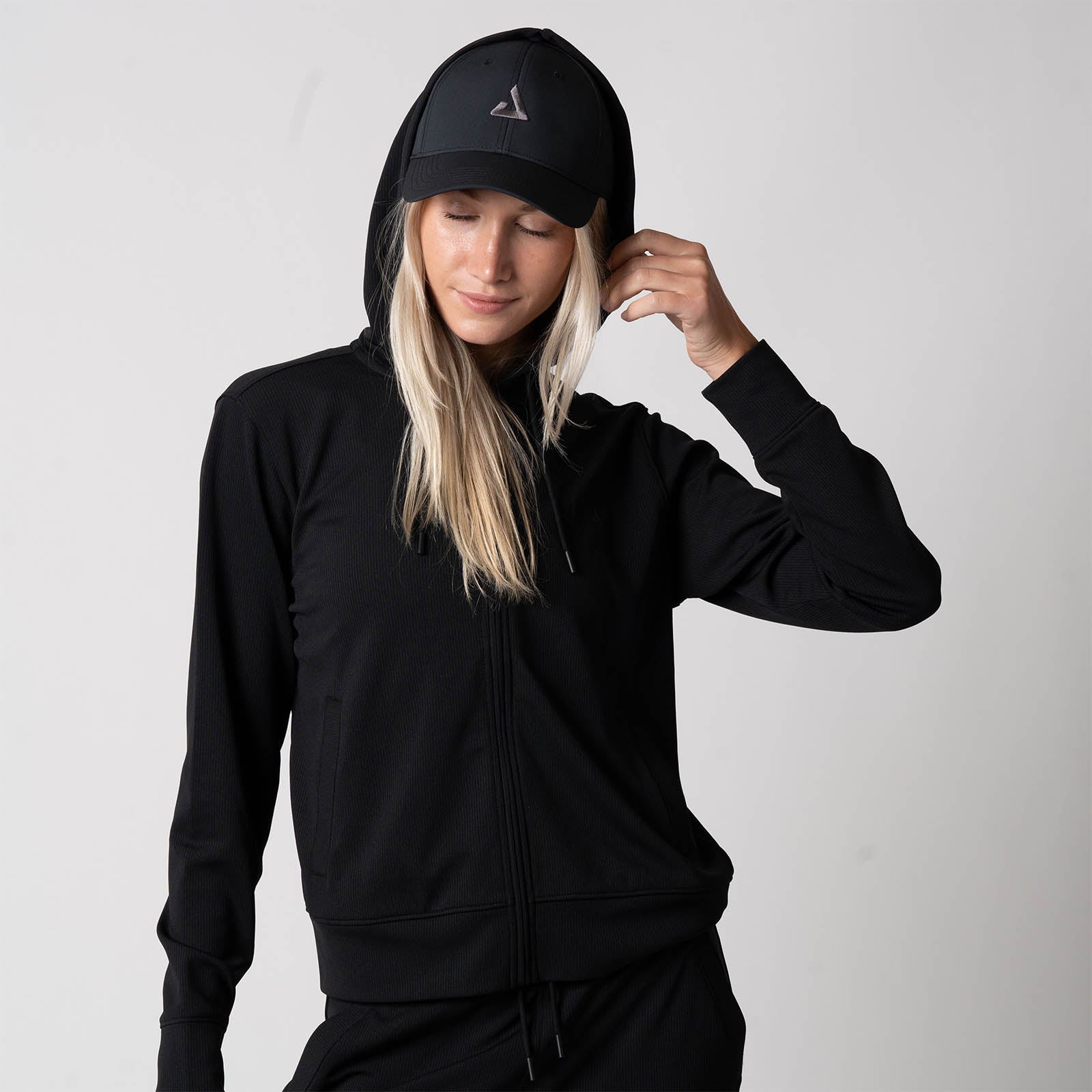 Joola Womens Ribbed Jacket black full-zip performance table tennis apparel front view