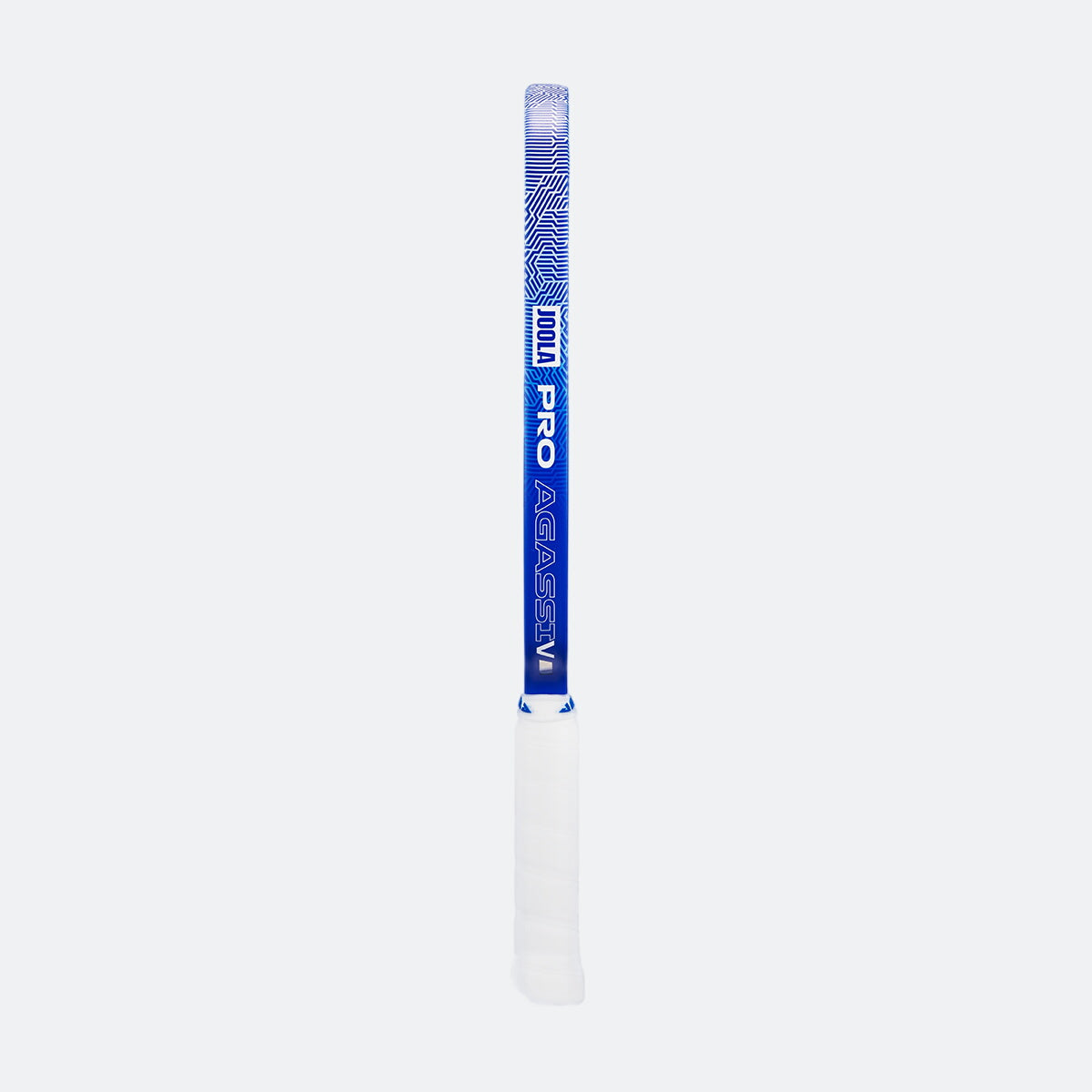 White background photo showing the blue and white edge guard of the Agassi Pro V.